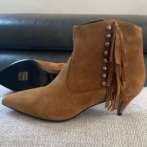 Saint Laurent Booties Western Style